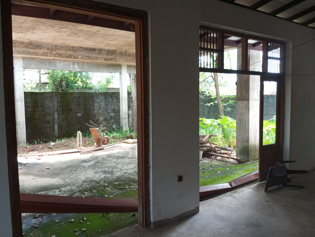 House for Sale in Polgasowita